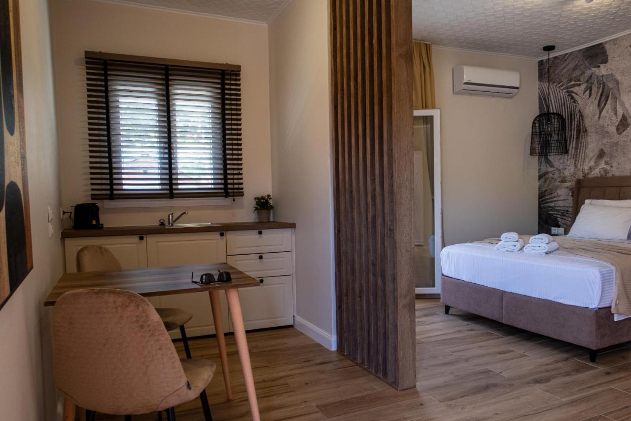 גאיוס Cristina Apartments מראה חיצוני תמונה